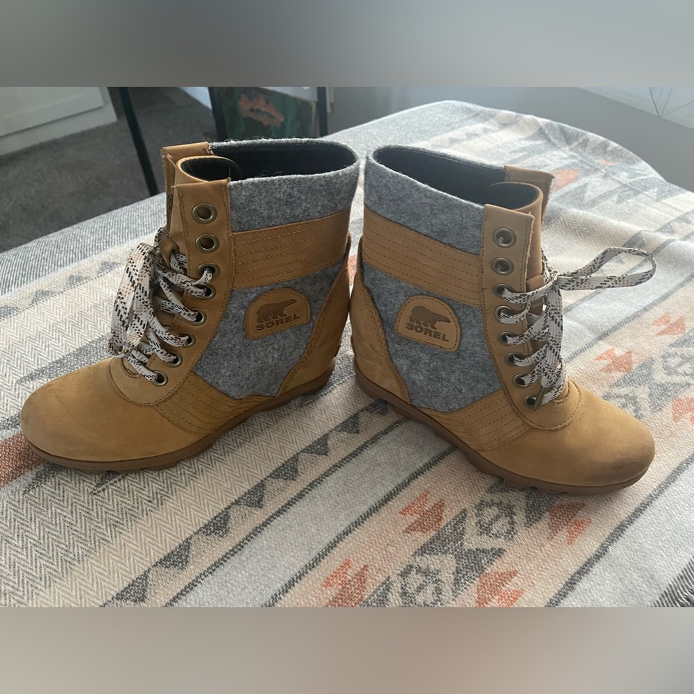 Sorel Joan of Arctic Lexie Bootie